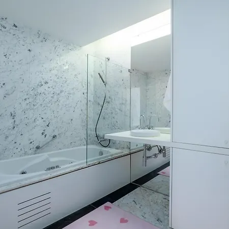 Ocean House * Oporto