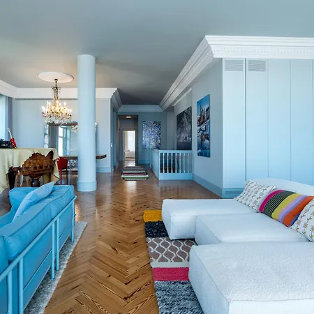 Ocean House Apartment