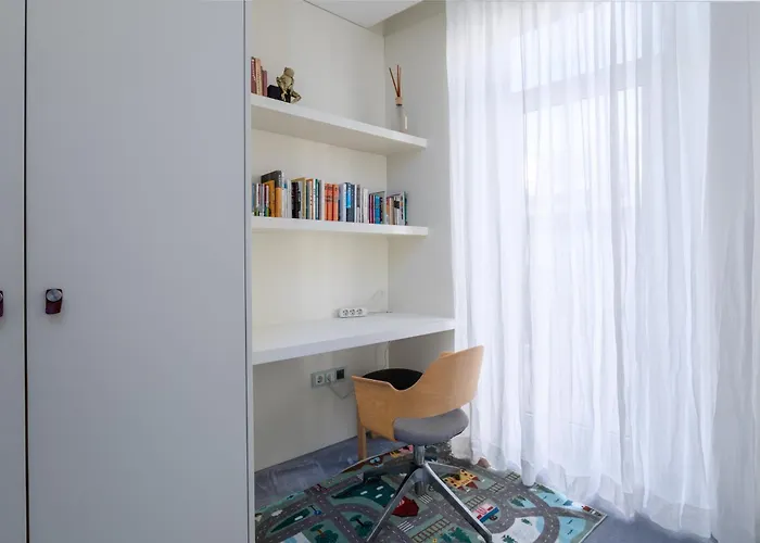 Ocean House Apartment